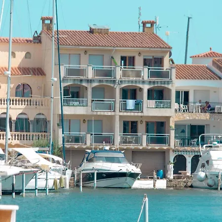 Edificio La Sardana * Empuriabrava