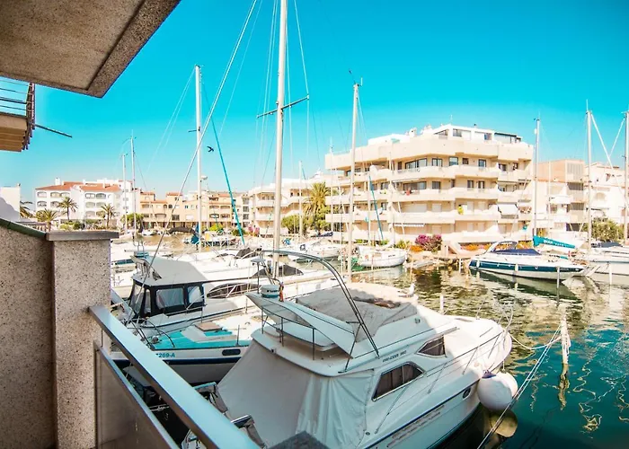 Edificio La Sardana * Empuriabrava