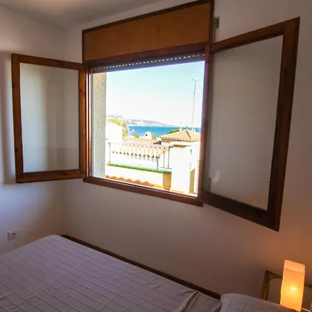 Daire Edificio La Sardana *